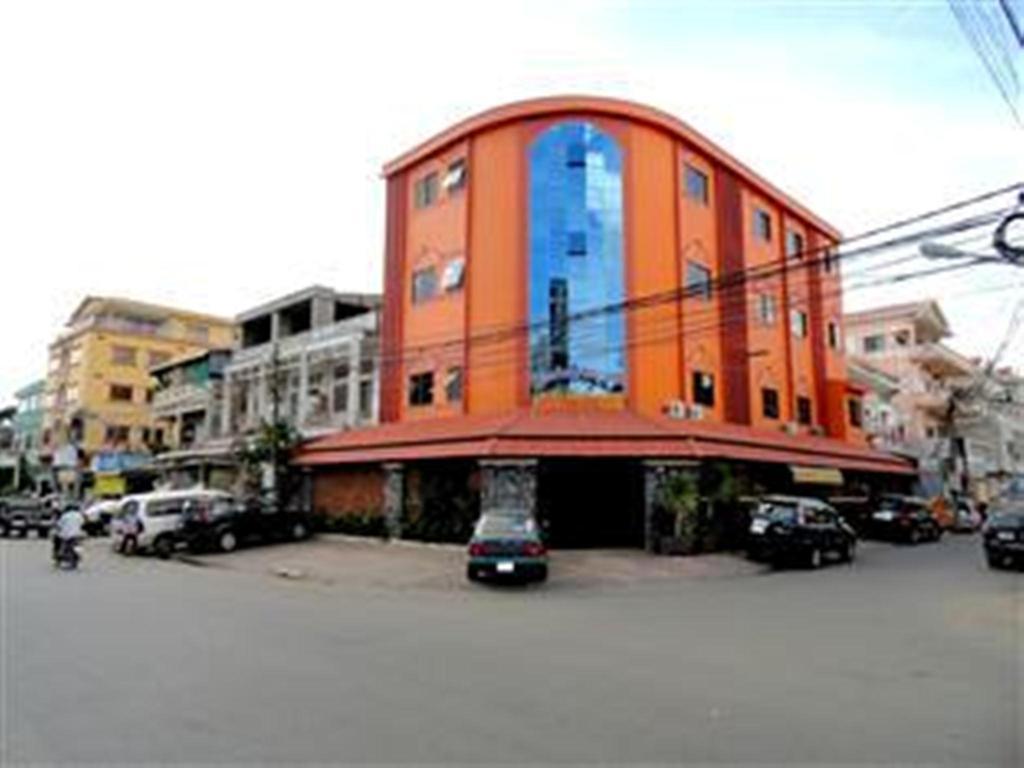 Lucky 1 Guesthouse Phnom Penh Exteriör bild